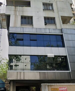  Apartment For Sale in Model Colony