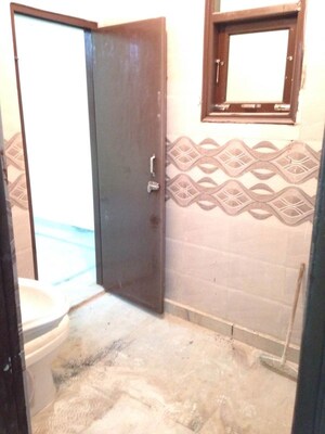  2 BHK Builder Floor at Patparganj – for Rent