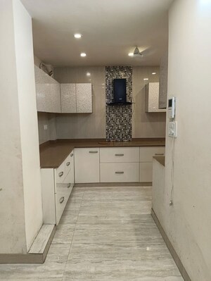 Kitchen in 4 BHK Builder Floor at Sector 38 – for Rent