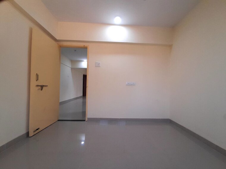 Room, goregaon east 1 Bedroom 477 Sq.Ft. Apartment In Goregaon East Mumbai 10706151