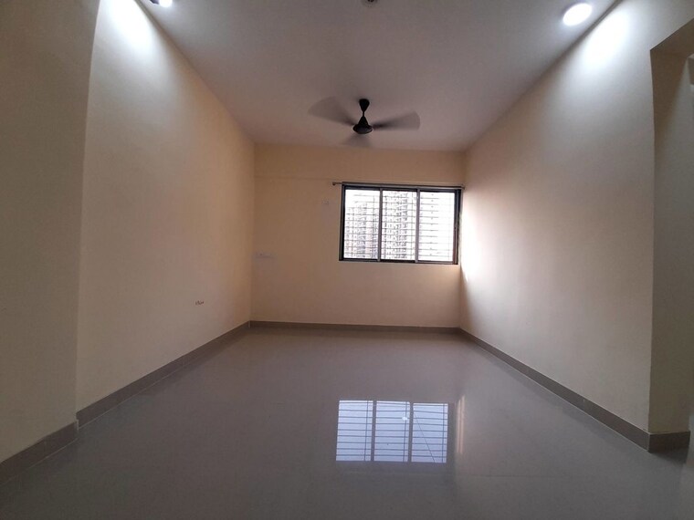 Room, goregaon east 1 Bedroom 477 Sq.Ft. Apartment In Goregaon East Mumbai 10706151