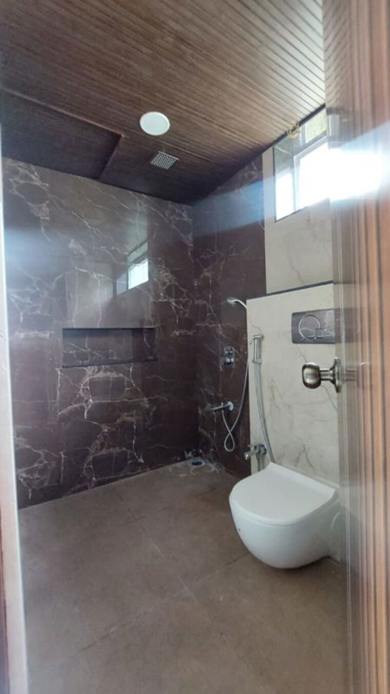Bathroom, lanco-hills-apartments 3 Bedroom 1800 Sq.Ft. Apartment In Manikonda Hyderabad 10706168