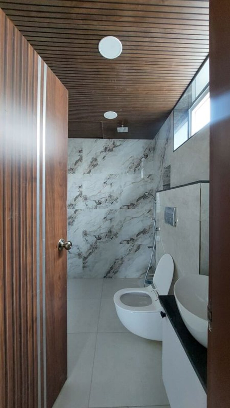Bathroom, lanco-hills-apartments 3 Bedroom 1800 Sq.Ft. Apartment In Manikonda Hyderabad 10706168
