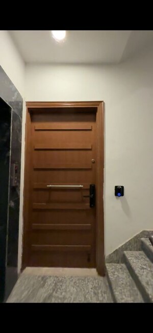 Furnished Amenities in 4 BHK Apartment at SS The Leaf, Sector 85 – for Rent
