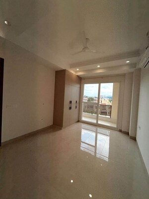 3 BHK Apartment For Sale in BPTP Amstoria, Sector 102