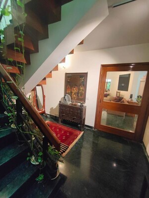 Furnished Amenities in 5 BHK Independent House at Vasant Vihar – for Sale