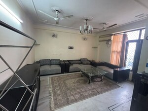 Team Area in 3 BHK Apartment at Neb Sarai – for Rent