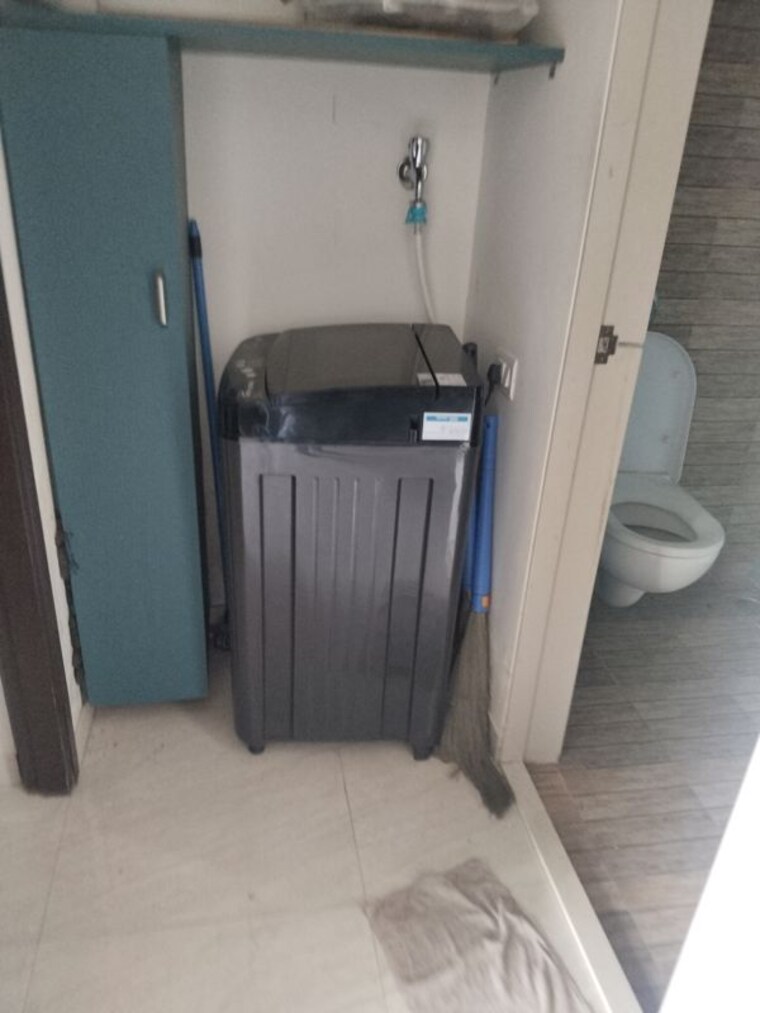 Bathroom, lodha-crown-quality-homes 1 Bedroom 354 Sq.Ft. Apartment In Majiwada Thane 10706304