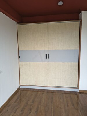 Room in 2 BHK Apartment at MVN Aero One, Devanahalli – for Rent