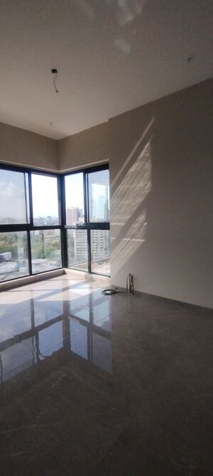 Room in 2 BHK Apartment at Gulabchand CHS, Matunga East – for Sale