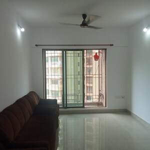 2 BHK Apartment For Rent in Harmony Horizons, Ghodbunder Road