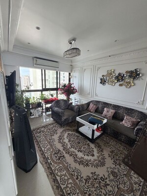 Parking in  Apartment at Satra Mahavir Ville, Matunga – for Sale