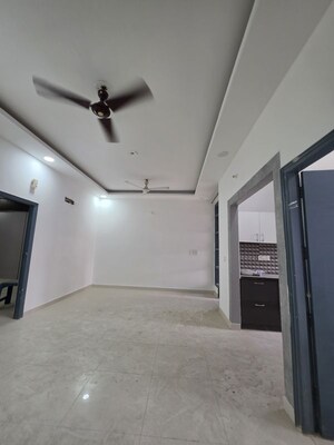 Room in 3 BHK Apartment at Gazipur – for Sale