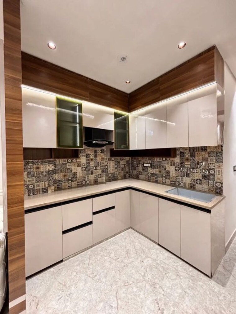 Kitchen, uttam nagar 3 Bedroom 915 Sq.Ft. Builder Floor In Uttam Nagar Delhi 10706330