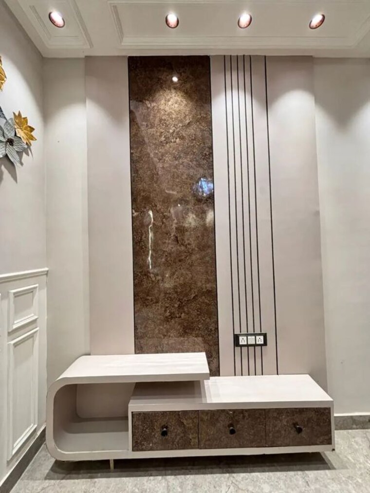 Balcony, uttam nagar 3 Bedroom 915 Sq.Ft. Builder Floor In Uttam Nagar Delhi 10706330