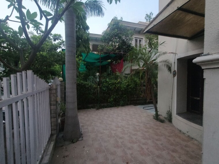 Exterior View, science city 3 Bedroom 3150 Sq.Ft. Independent House In Science City Ahmedabad 10706336
