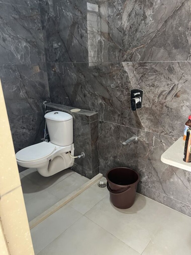 Attached Bathroom, tangent-sumati-heights 2 Bedroom 743 Sq.Ft. Apartment In Matunga Mumbai 10706350