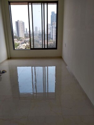 Room in  Apartment at Shreeji Villa, Matunga West – for Sale