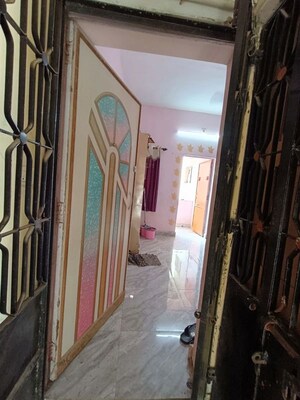 Room in 1 BHK Apartment at Naranpura – for Rent