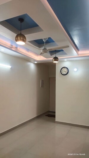 Room in 2 BHK Apartment at Conscient Habitat 102, Sector 102 – for Rent