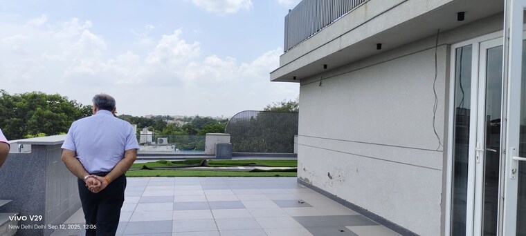 Exterior View, safdarjung enclave 6 Bedroom 200 Sq.Yd. Builder Floor In Safdarjung Enclave Delhi 10348294