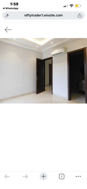 Room in 6+ BHK Independent House at Safdarjung Enclave – for Sale