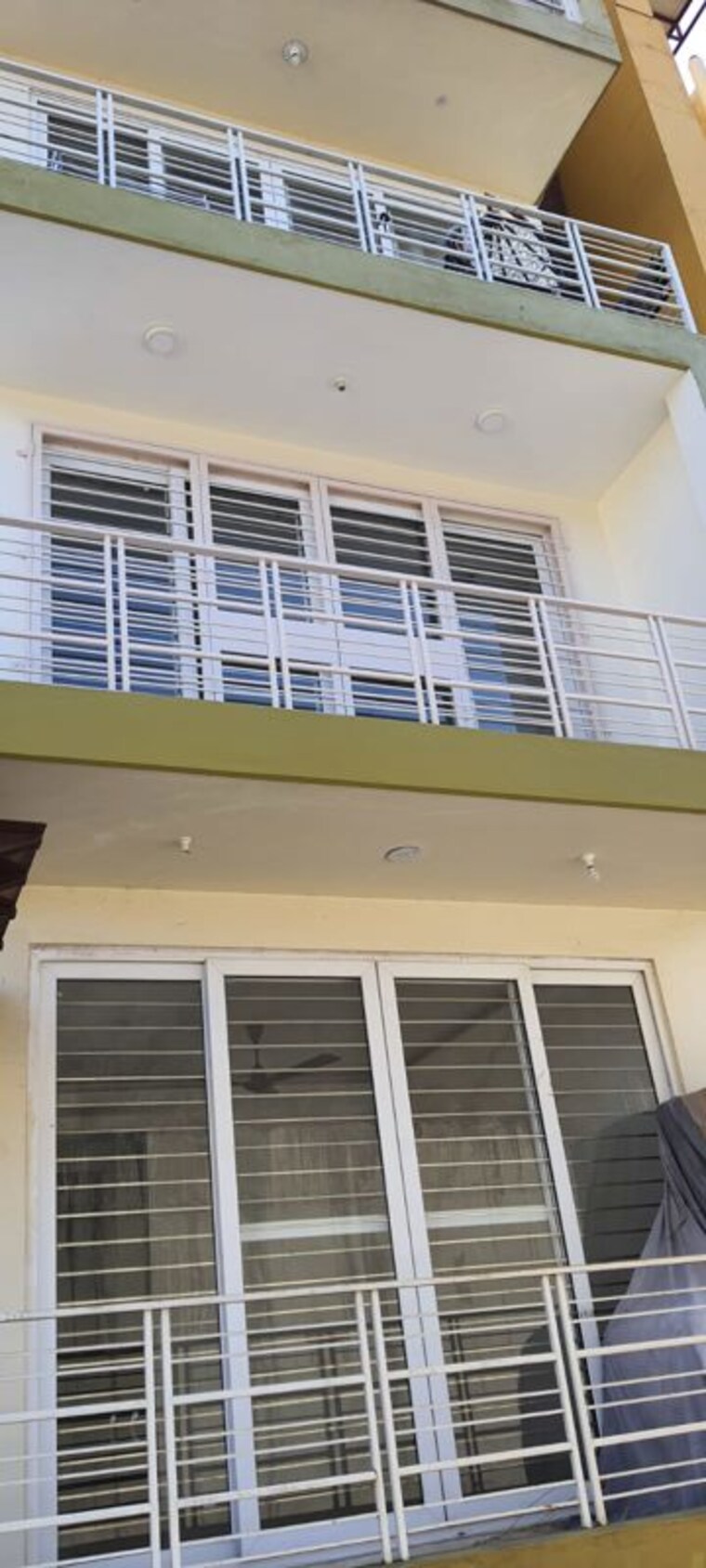 Balcony, dhoran-rajpur-enclave 3 Bedroom 2200 Sq.Ft. Apartment In Govind Vihar Dehradun 10706425