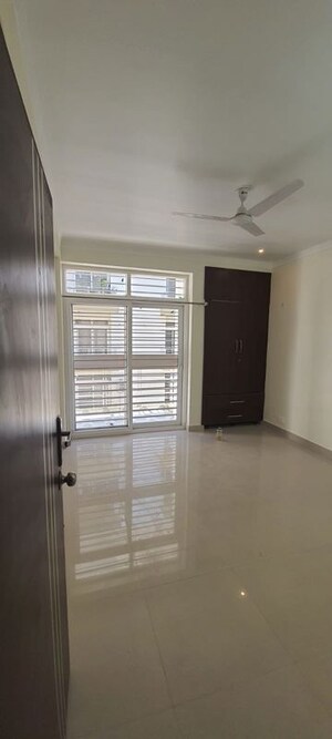 Room in 3 BHK Apartment at Dhoran Rajpur Enclave, Govind Vihar – for Sale