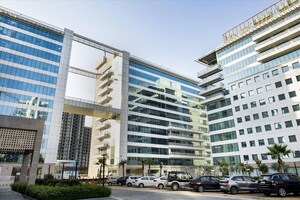  Office Space For Rent in Assotech Business Cresterra, Sector 135