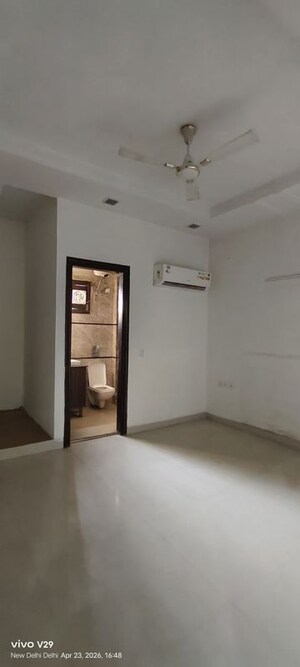 Room in 3 BHK Builder Floor at Pamposh Enclave – for Sale
