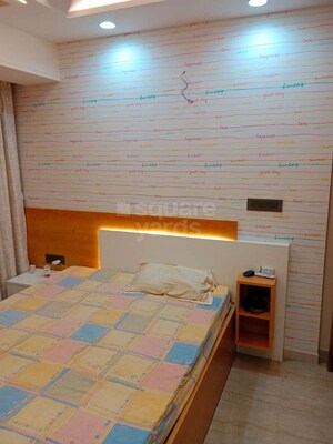 Bedroom in 3 BHK Apartment at NG Grand Plaza, Ghansoli – for Rent