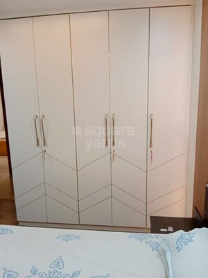 Room in 3 BHK Apartment at NG Grand Plaza, Ghansoli – for Rent