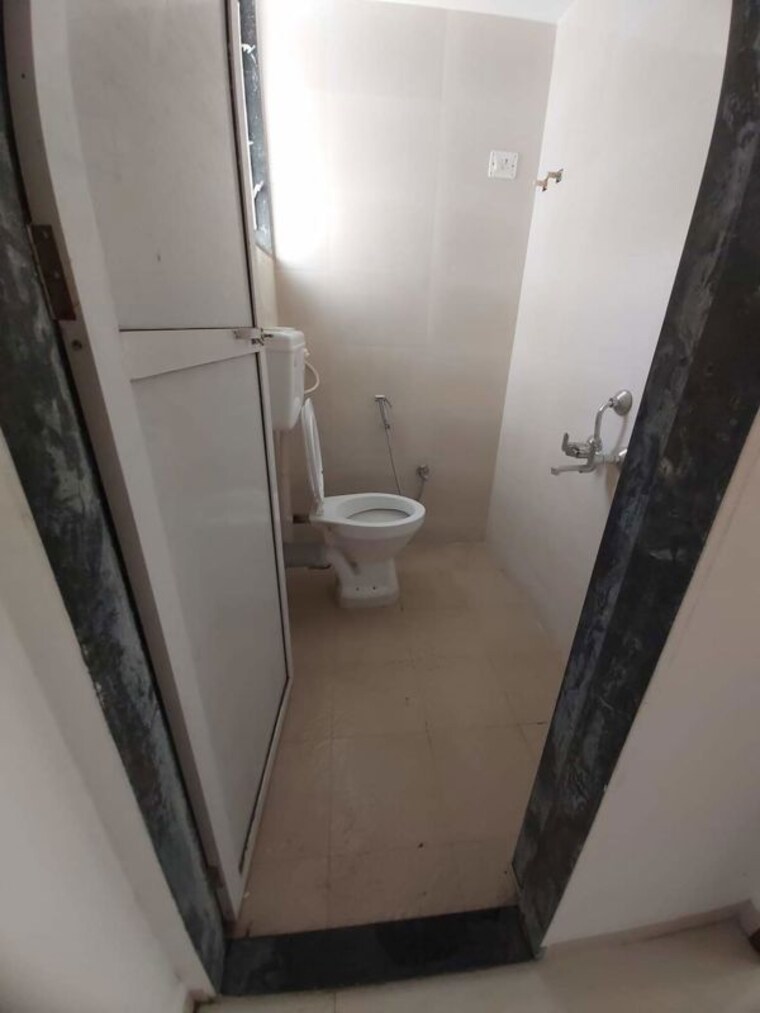 Attached Bathroom, mahavir-bhakti-chs 1 Bedroom 698 Sq.Ft. Apartment In Kopar Khairane Navi Mumbai 10706483