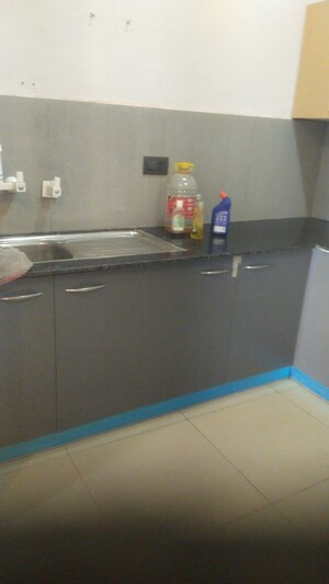 Furnished Amenities in 2 BHK Apartment at RWA Jalvayu Vihar, Sector 25 – for Rent