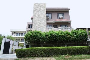  Pg For Rent in Sushant Lok I