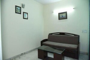 Room in  Pg at Sushant Lok I – for Rent