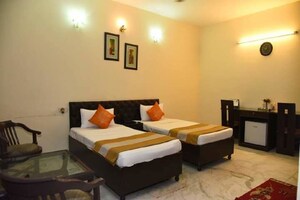 Bedroom in  Pg at Sushant Lok I – for Rent