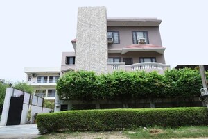  Pg – Exterior View View at Sushant Lok I - for Rent