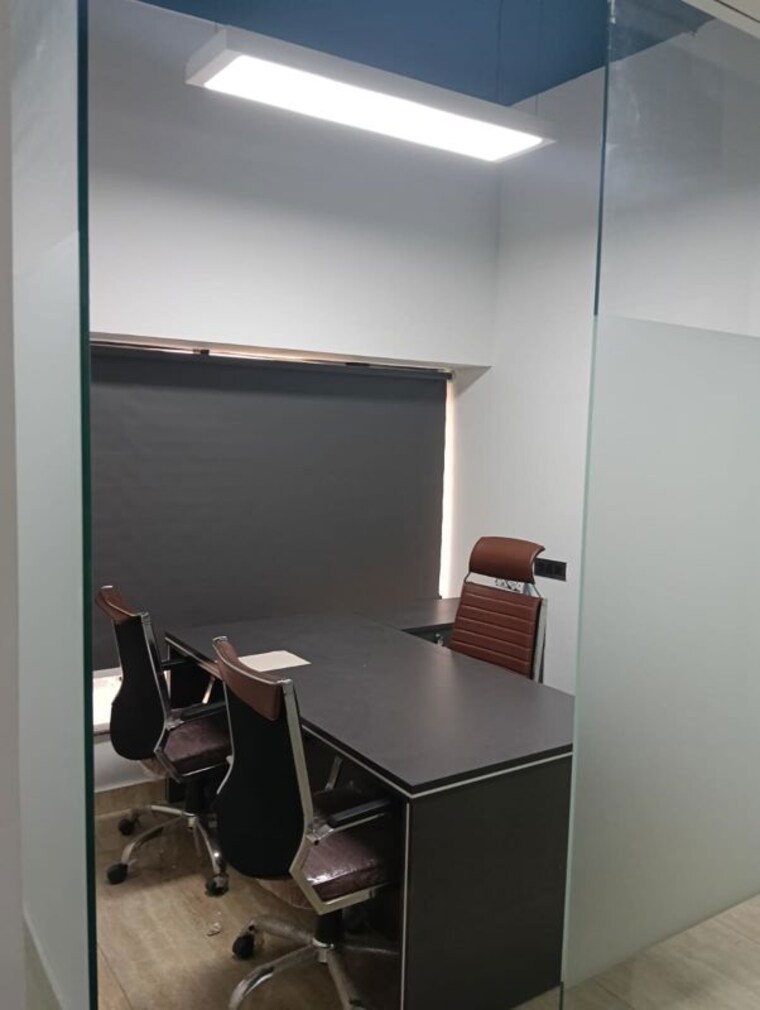 Team Area, sector 63 Commercial Office Space 2800 Sq.Ft. In Sector 63 Noida 10706542