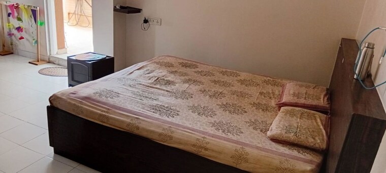 Bedroom, goel-ganga-nebula 3 Bedroom 2530 Sq.Ft. Penthouse In Viman Nagar Pune 10705162