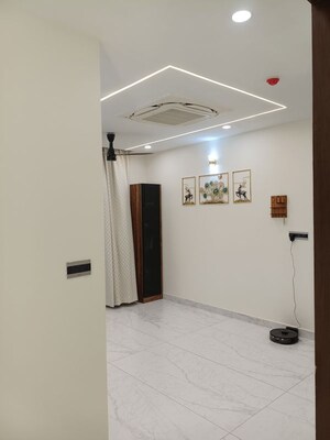 Room in 3 BHK Apartment at Sumadhura Olumpus, Financial District – for Rent