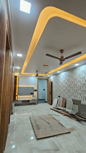 Balcony in 3 BHK Villa at Sindhuja Greens, Sector 10 Greater Noida – for Sale