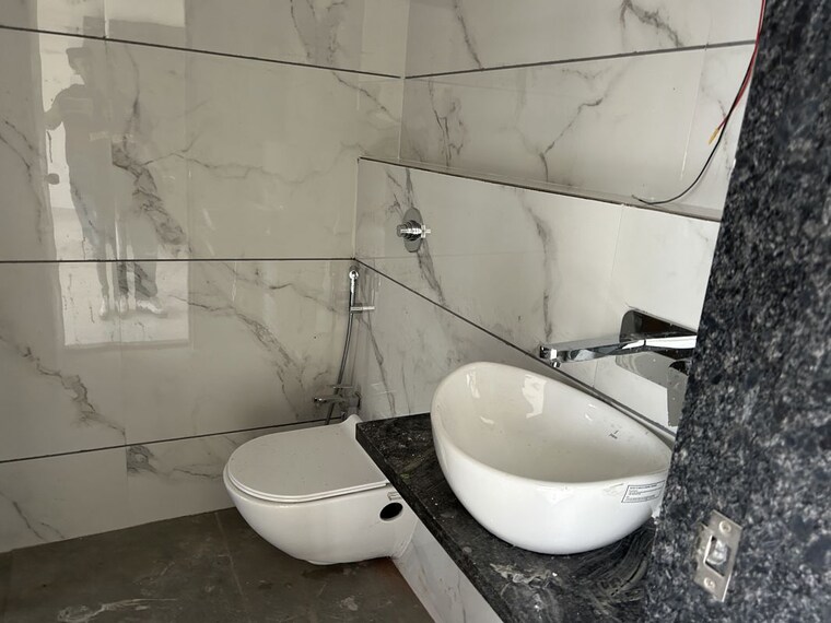 Bathroom, shubham-trident 2 Bedroom 750 Sq.Ft. Apartment In Chembur Mumbai 10704550