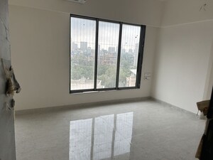 Room in 2 BHK Apartment at Shubham Trident, Chembur – for Rent