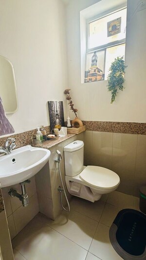 Team Area in 3 BHK Apartment at Emaar Emerald Hills Phase 2, Sector 65 – for Rent