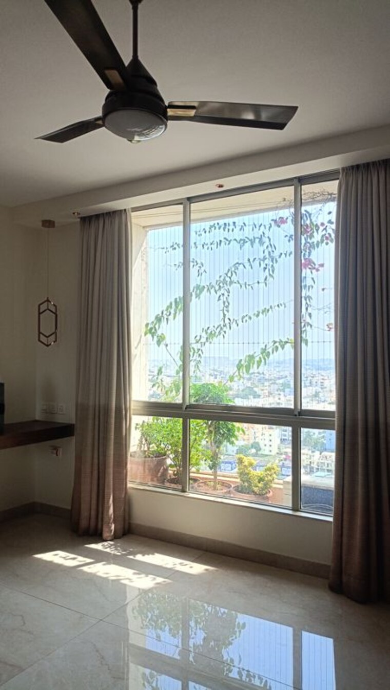 Room, hiranandani-club-meadows 3 Bedroom 1600 Sq.Ft. Apartment In Bannerghatta Bangalore 10706659