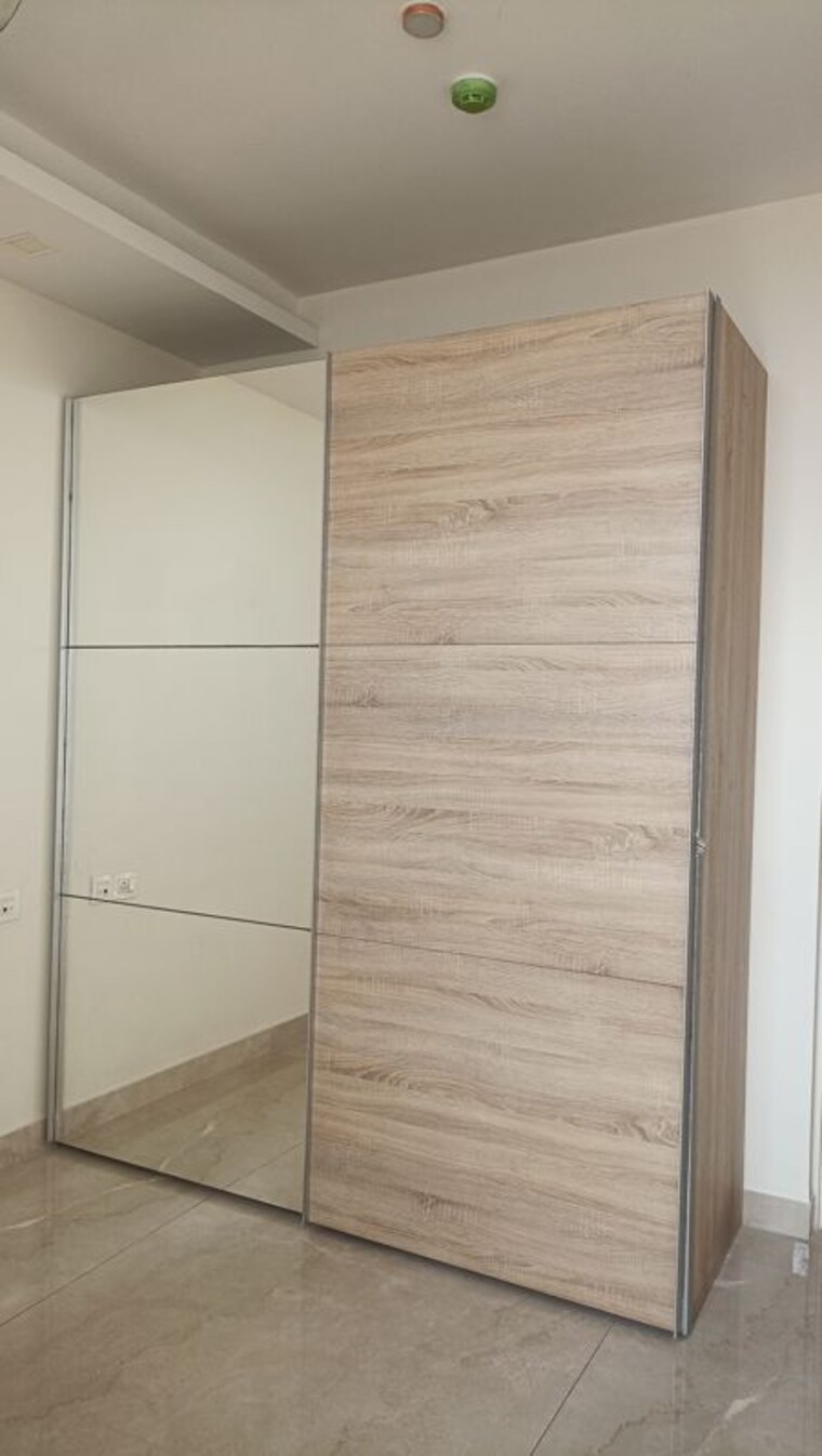 Room, hiranandani-club-meadows 3 Bedroom 1600 Sq.Ft. Apartment In Bannerghatta Bangalore 10706659