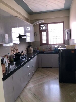 Kitchen in 2 BHK Builder Floor at Sector 43 – for Rent