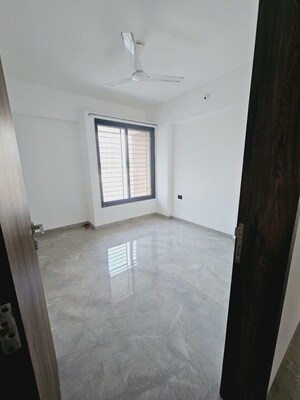 Room in 2 BHK Apartment at Unique Legacy Majestic, Mundhwa – for Sale