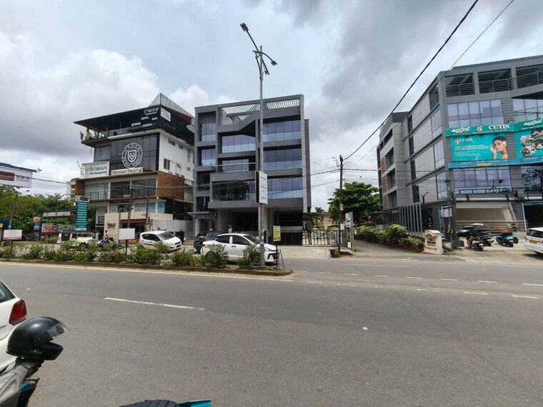 Exterior View, kaloor Commercial Showroom 1800 Sq.Ft. In Kaloor Kochi 10706782